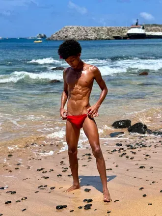 OnlyFans cuenta okelvinmalta avatar 1
