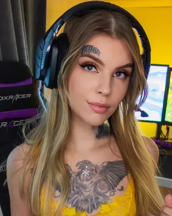 OnlyFans account  vickysteez avatar 1