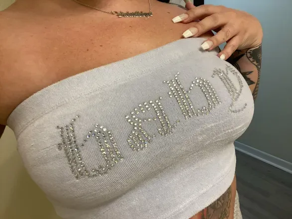 OnlyFans cuenta violetskyefree header 2