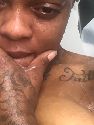 OnlyFans account  evrbdyzdream header 1
