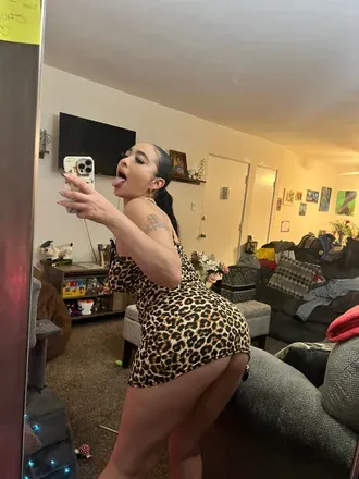 OnlyFans cuenta simplychella avatar 1