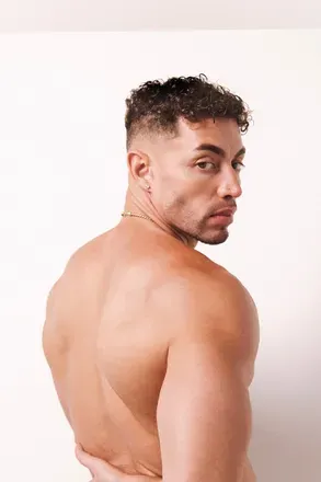 OnlyFans cuenta supernovasteele avatar 1