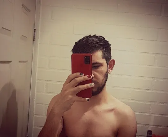OnlyFans account  u252028456 header 2