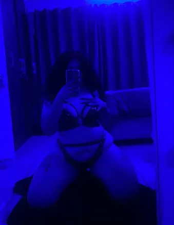 OnlyFans cuenta regularperson1990 avatar 1