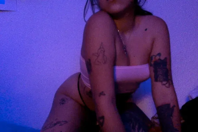 OnlyFans cuenta g0ld3nxxx avatar 1