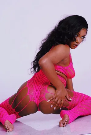 OnlyFans account  chelseylorraine previous_avatars_2 4