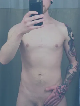 OnlyFans cuenta ricochetsuicide header 2