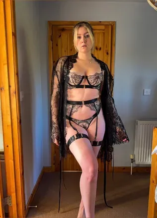 OnlyFans cuenta tuttsie_29 avatar 1
