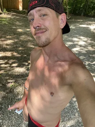 OnlyFans cuenta pupbolt1 avatar 1