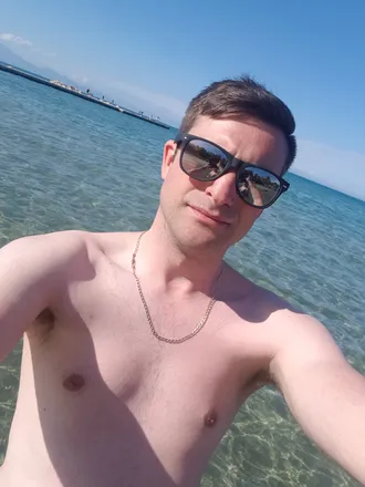 OnlyFans account  mugwhy header 2