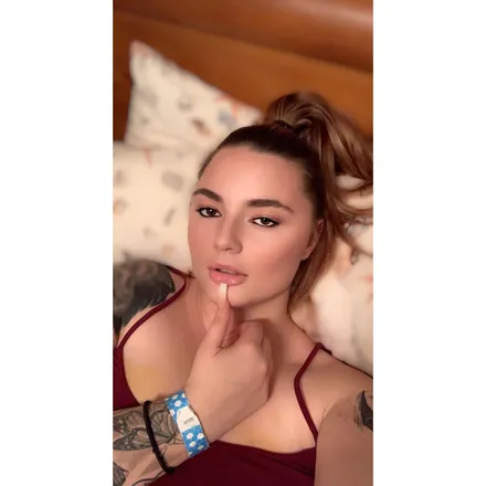 OnlyFans cuenta yelenacz header 2