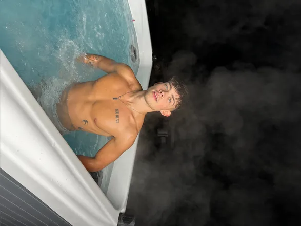 OnlyFans cuenta connxr_rr header 2