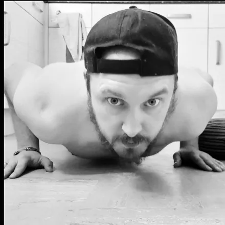 OnlyFans cuenta bull_envy header 2