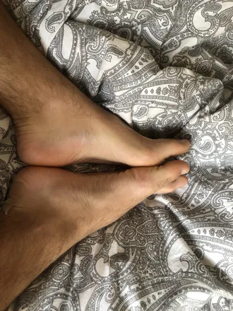 OnlyFans cuenta twofeettall header 2
