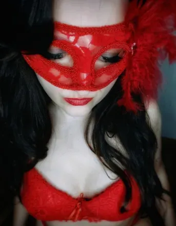 OnlyFans account  snowflake90 avatar 1