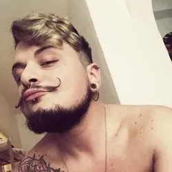 OnlyFans cuenta pavona avatar 1
