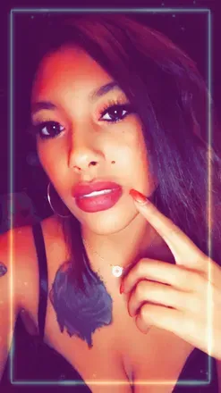 OnlyFans account  xmianaamariee avatar 1