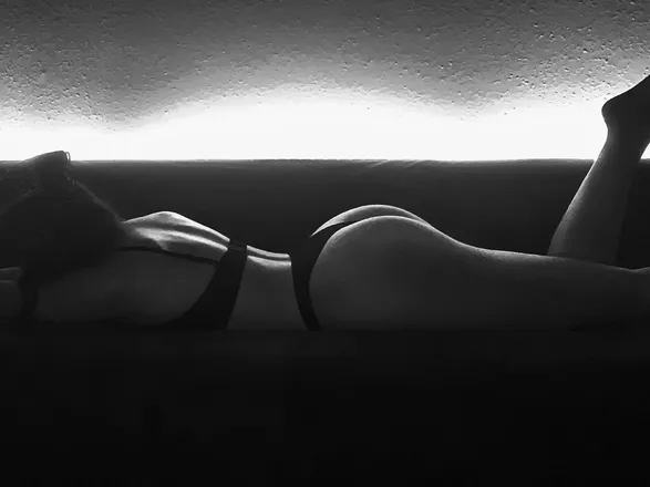 OnlyFans cuenta just_josefine header 2