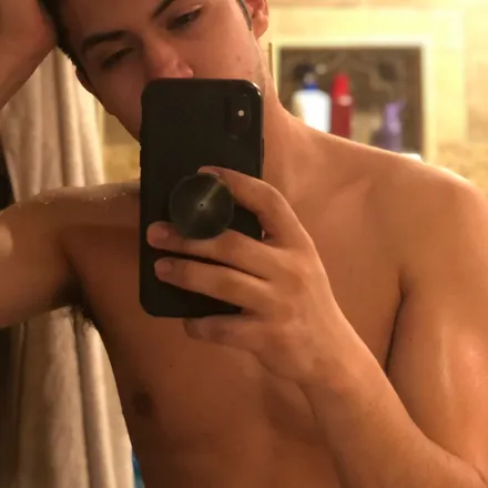 OnlyFans cuenta ricoelchico header 2