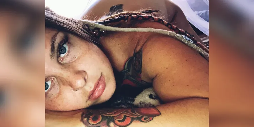 OnlyFans cuenta lauren_elf header 2