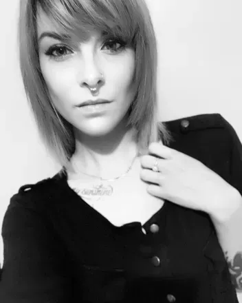 OnlyFans cuenta essencesuicide avatar 1