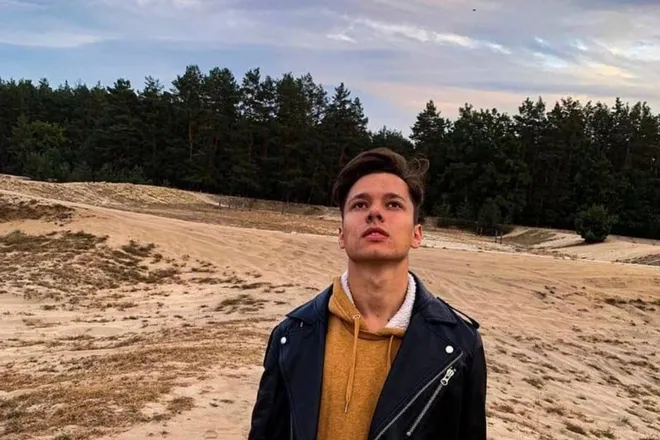 OnlyFans cuenta u194047403 header 2