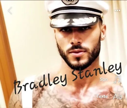 OnlyFans account  vickingmodel header 2