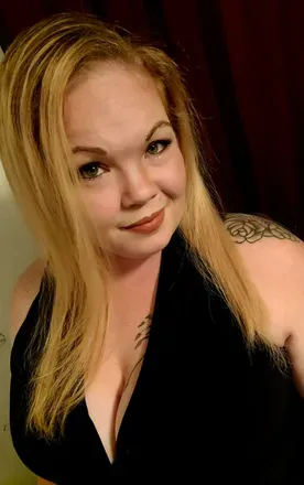OnlyFans cuenta badwitch_meow avatar 1