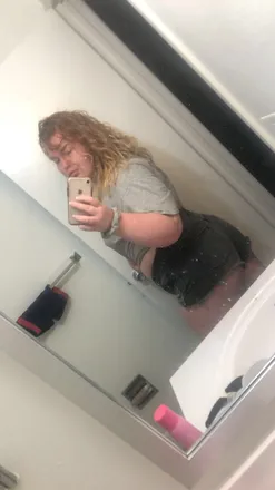 OnlyFans cuenta bubblybaby_1999 header 2