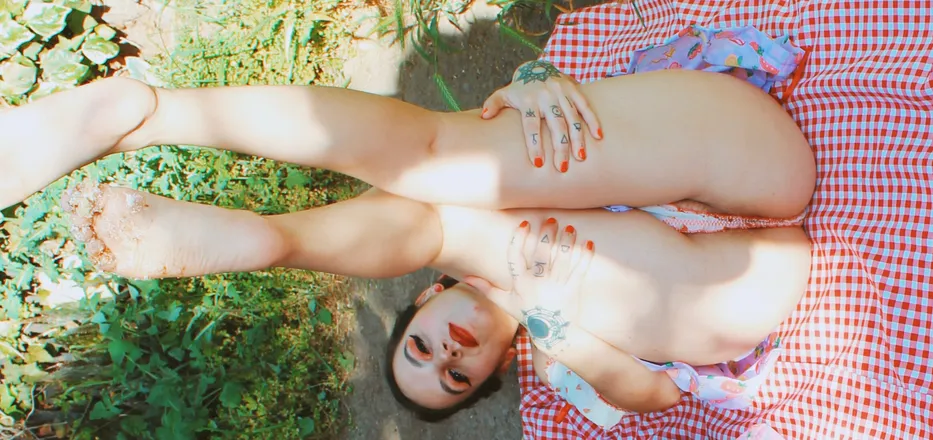 OnlyFans cuenta bakedbabybun header 2