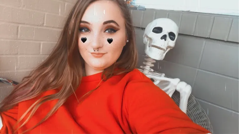 OnlyFans cuenta memow19 header 2