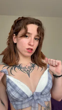OnlyFans de brujita.roja