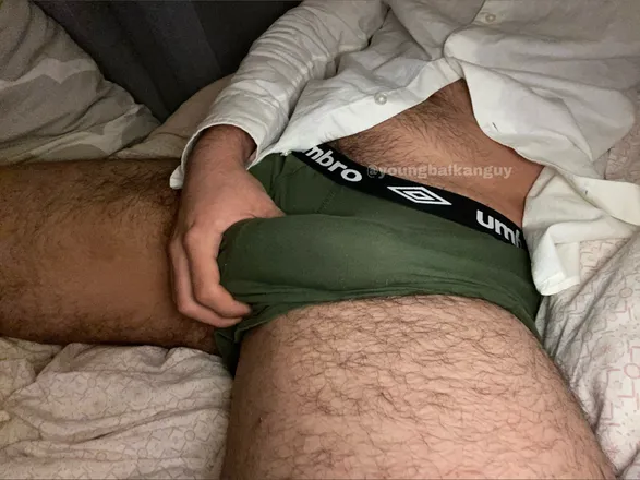 OnlyFans cuenta youngbalkanguy header 2