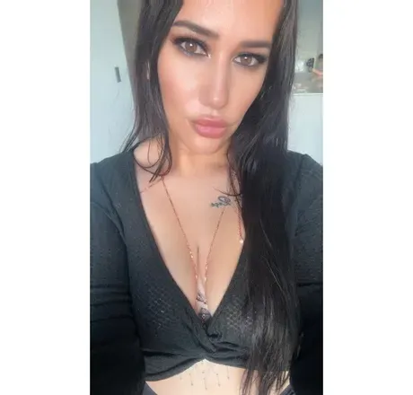 OnlyFans cuenta nikibaby13 avatar 1