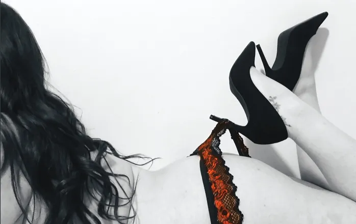 OnlyFans cuenta freemischarmaine header 2