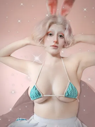 OnlyFans cuenta lilith_moth header 2