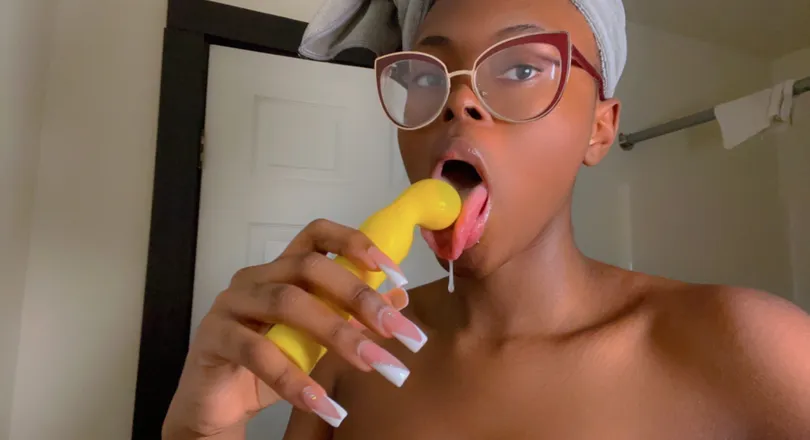 OnlyFans cuenta mommy.aphrodita header 2