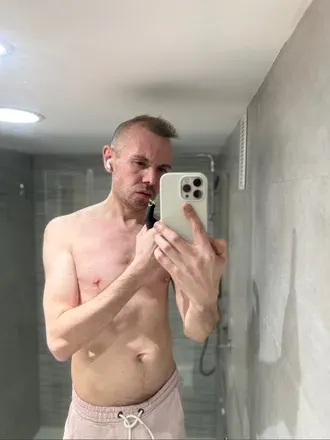 OnlyFans of colmkb