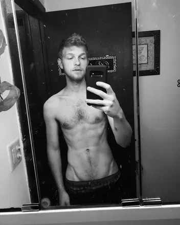 OnlyFans cuenta zachyournextzadddyy avatar 1