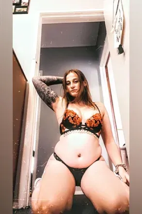 OnlyFans account  daddybourkesgirls avatar 1
