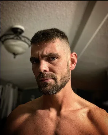 OnlyFans cuenta tallwaters88 header 2