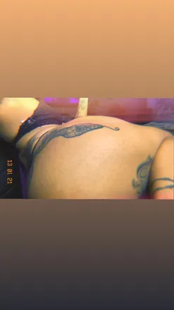 OnlyFans cuenta sheri_nova header 2
