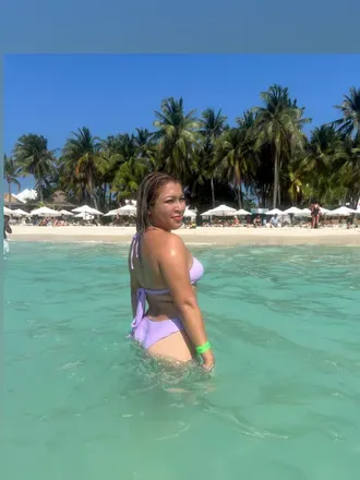 OnlyFans account  crisreyes avatar 1