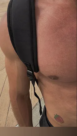 OnlyFans cuenta gioxxxhung header 2