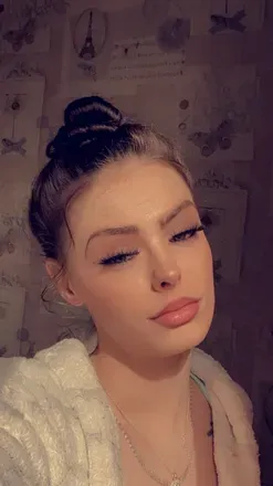 OnlyFans cuenta meganlouise avatar 1