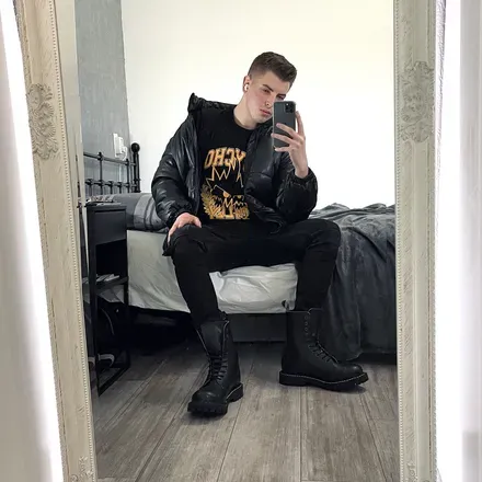 OnlyFans cuenta kinkitupbitch avatar 1