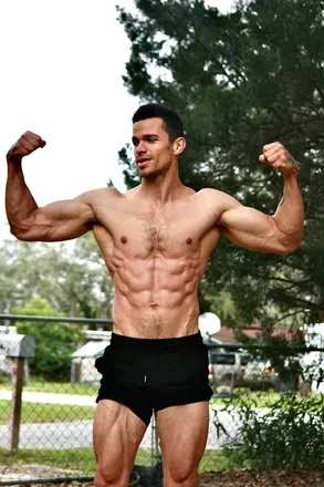 OnlyFans cuenta jamesrising avatar 1
