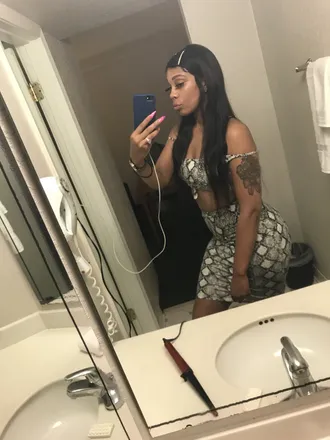 OnlyFans cuenta u32576759 header 2