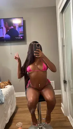 OnlyFans cuenta kcdoll avatar 1