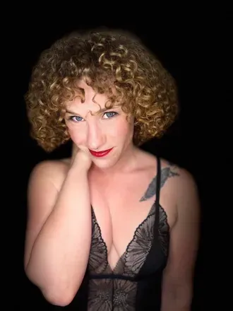 OnlyFans cuenta curlycutie69 avatar 1